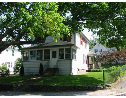 Photo of 19 Lanark St.