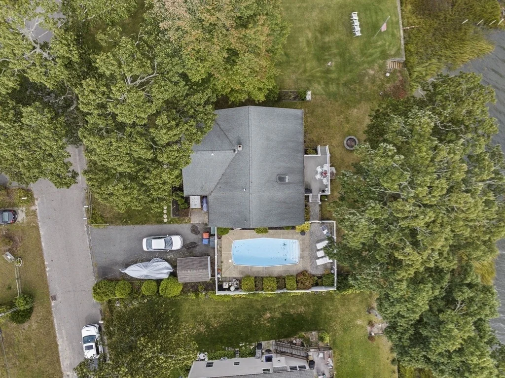 Photo of 15 Broadmarsh Ave