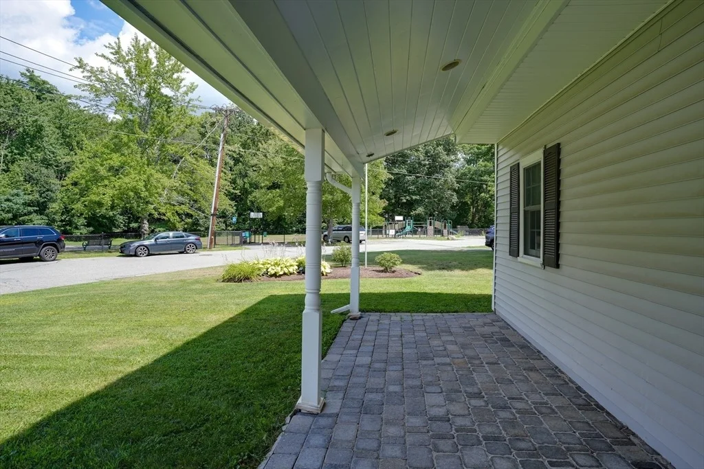 Photo of 24 Reo Rd
