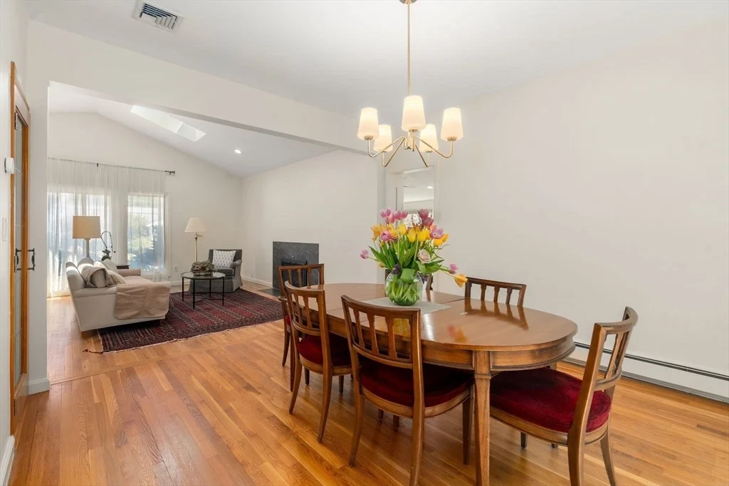 Photo of 50 Mary Ellen Rd