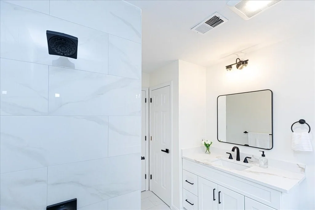 Photo of 16 Shipley Cir