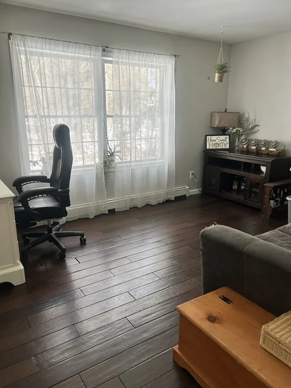 Photo of 4 Brookstone Dr