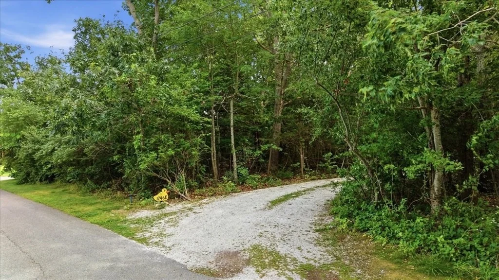 Photo of 1746E Drift Rd