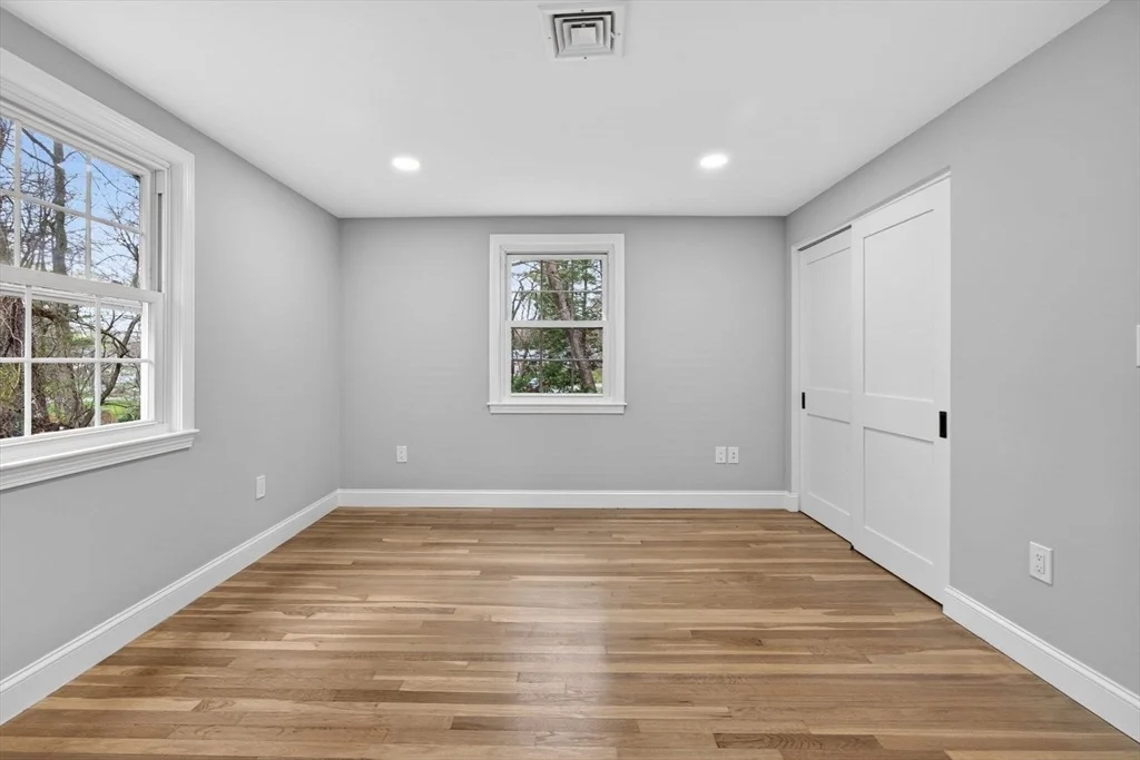 Photo of 1 Hunter Dr