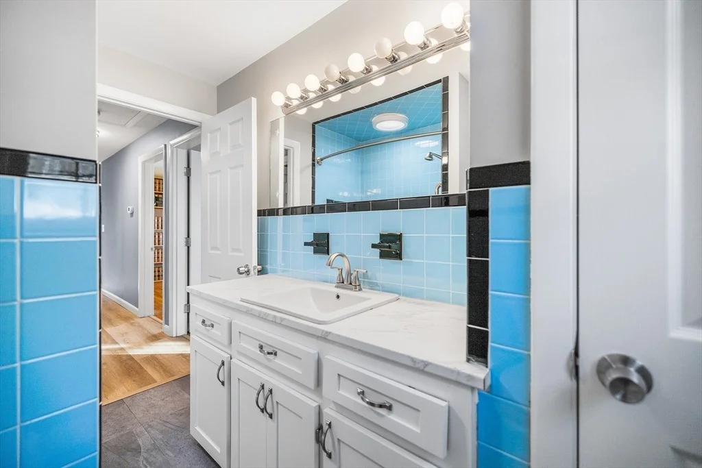 Photo of 26 Mount Vernon Cir
