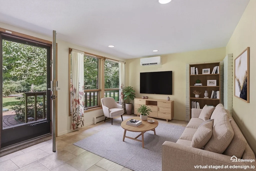 Photo of 15 Ladyslipper Cir