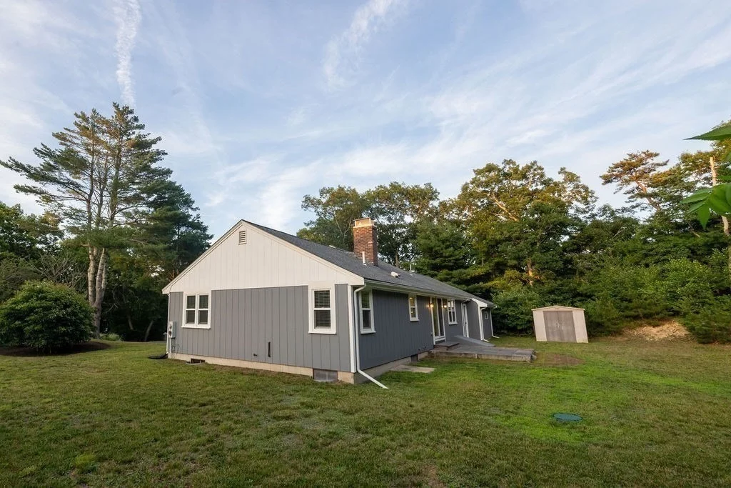 Photo of 6 Hilltop Dr