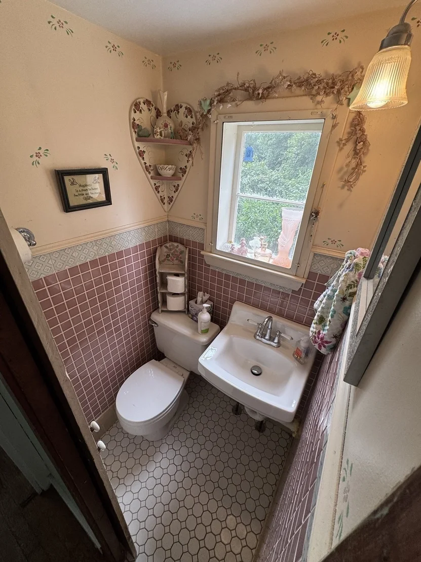 Photo of 5 Hillside St.