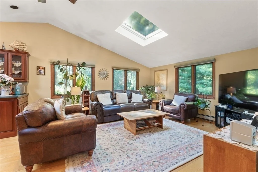 Photo of 39 Austin Rd