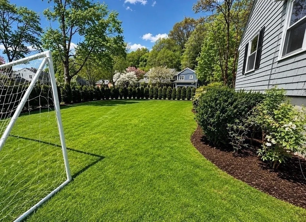 Photo of 106 Annawan Rd