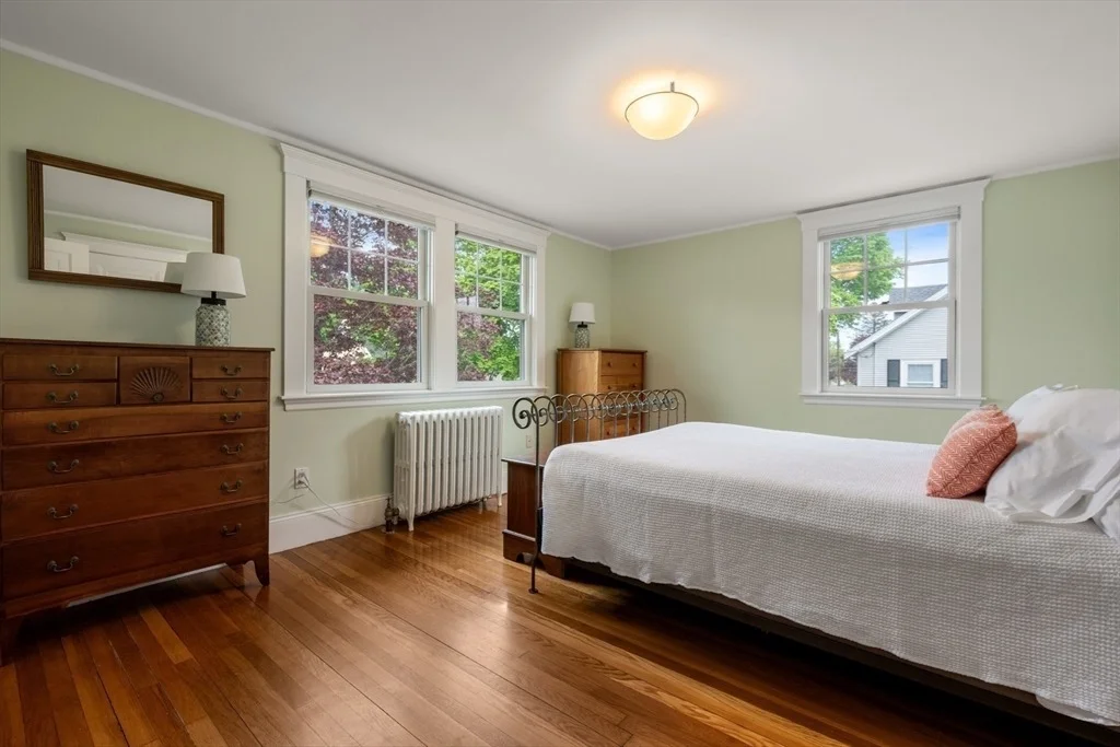 Photo of 8 Charlotte Rd