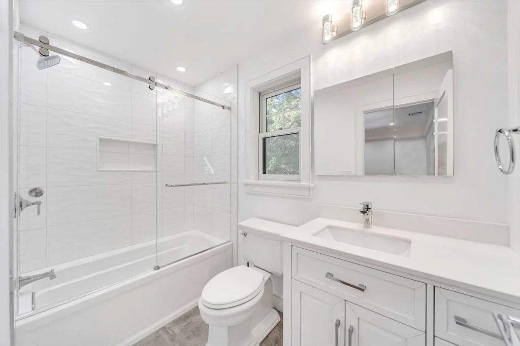 Photo of 311 Dedham Ave