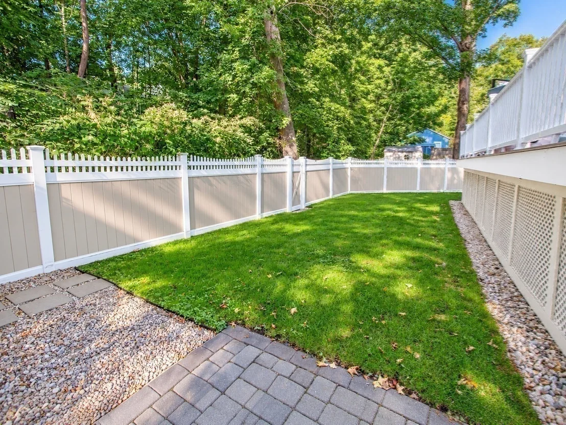 Photo of 84 Spring St