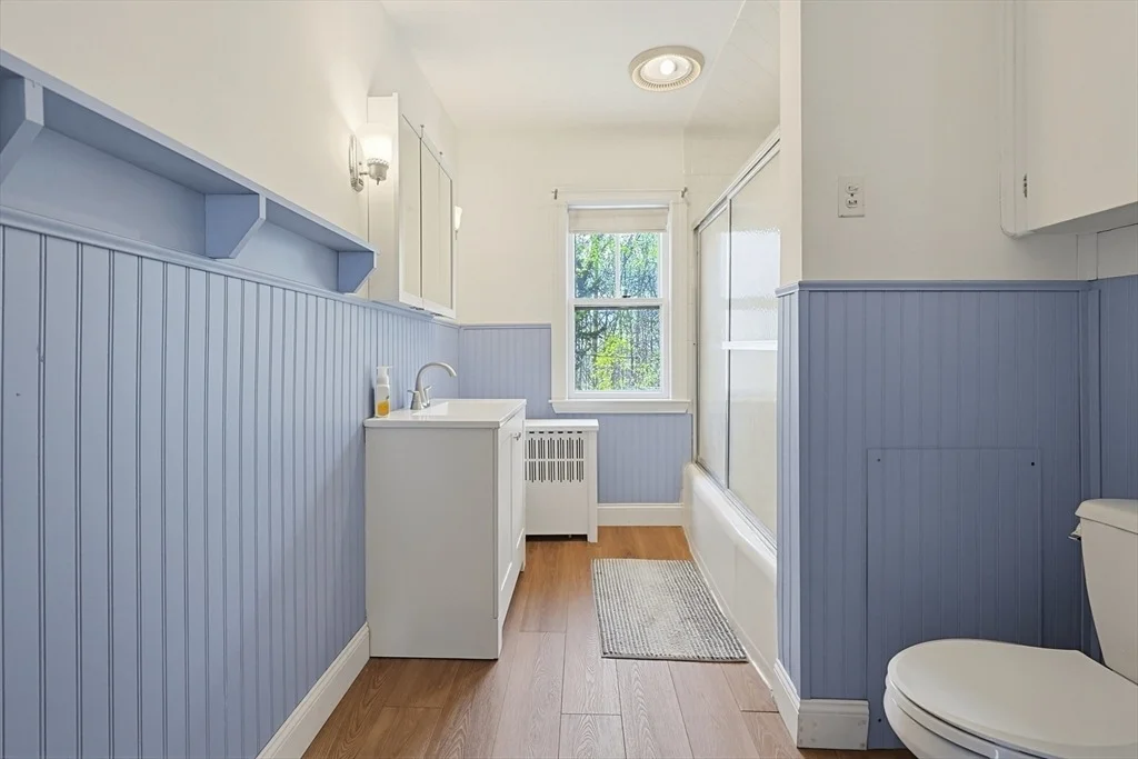 Photo of 92 Dennison Ave