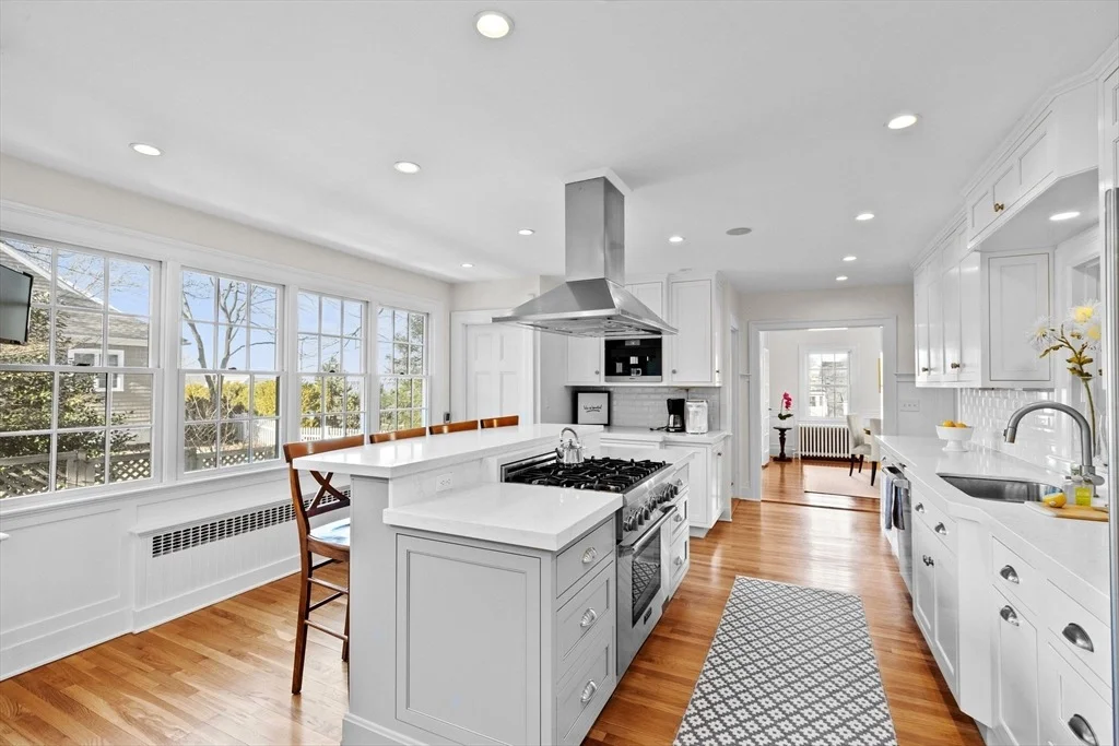 Photo of 38 Whiton Ave