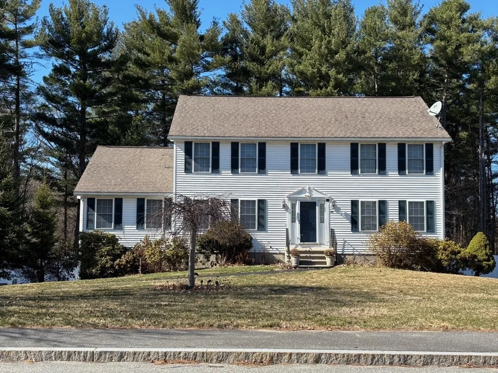 Photo of 70 Heritage Road