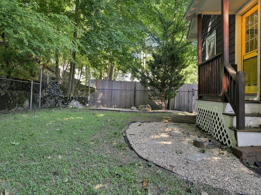 Photo of 46 Maple Rd