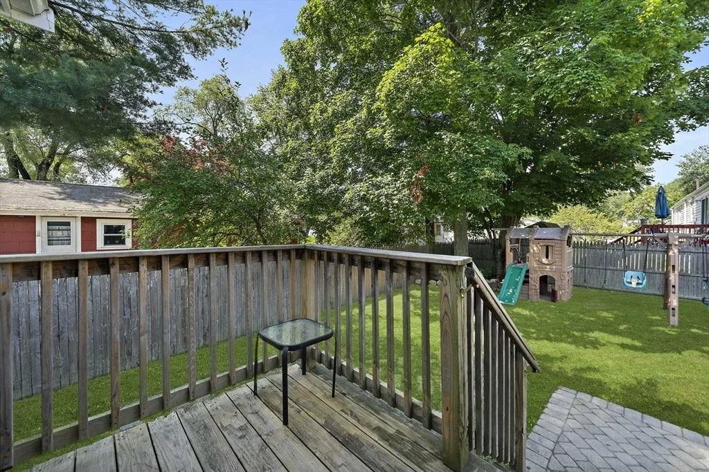 Photo of 33 Bartlett Rd