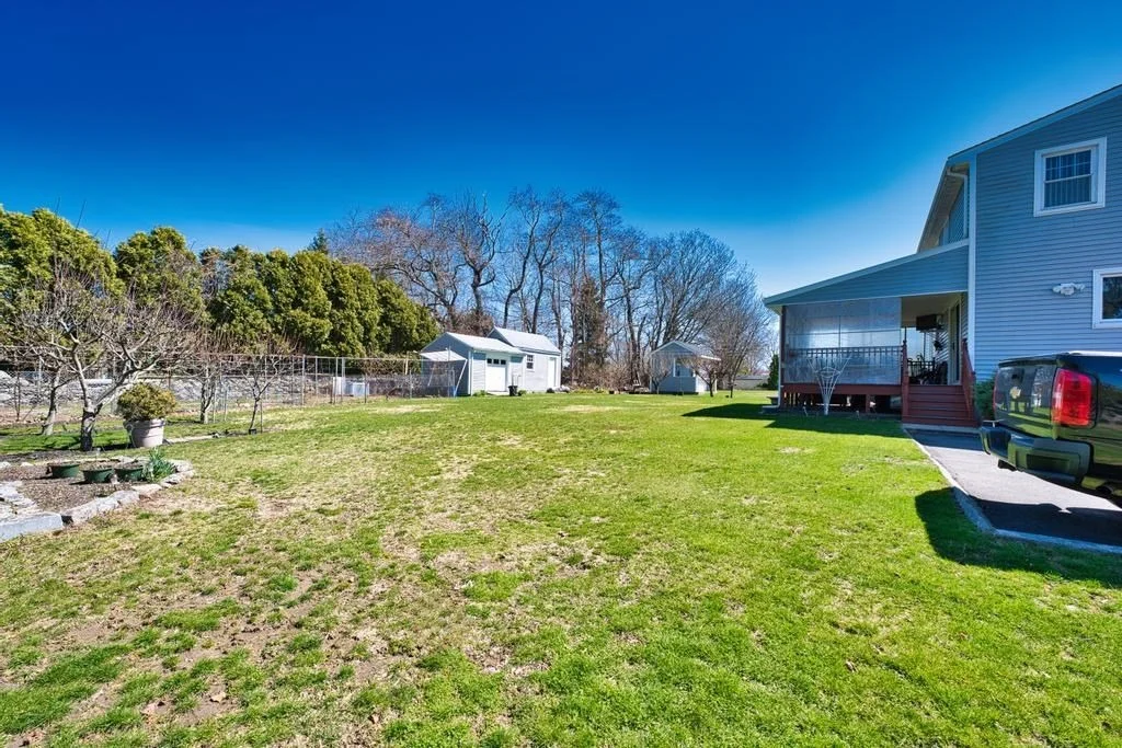 Photo of 70 River Road
