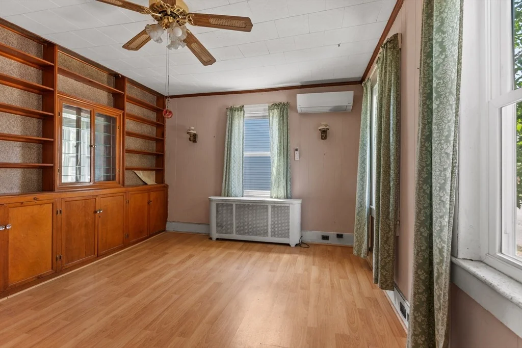 Photo of 127 Spruce St