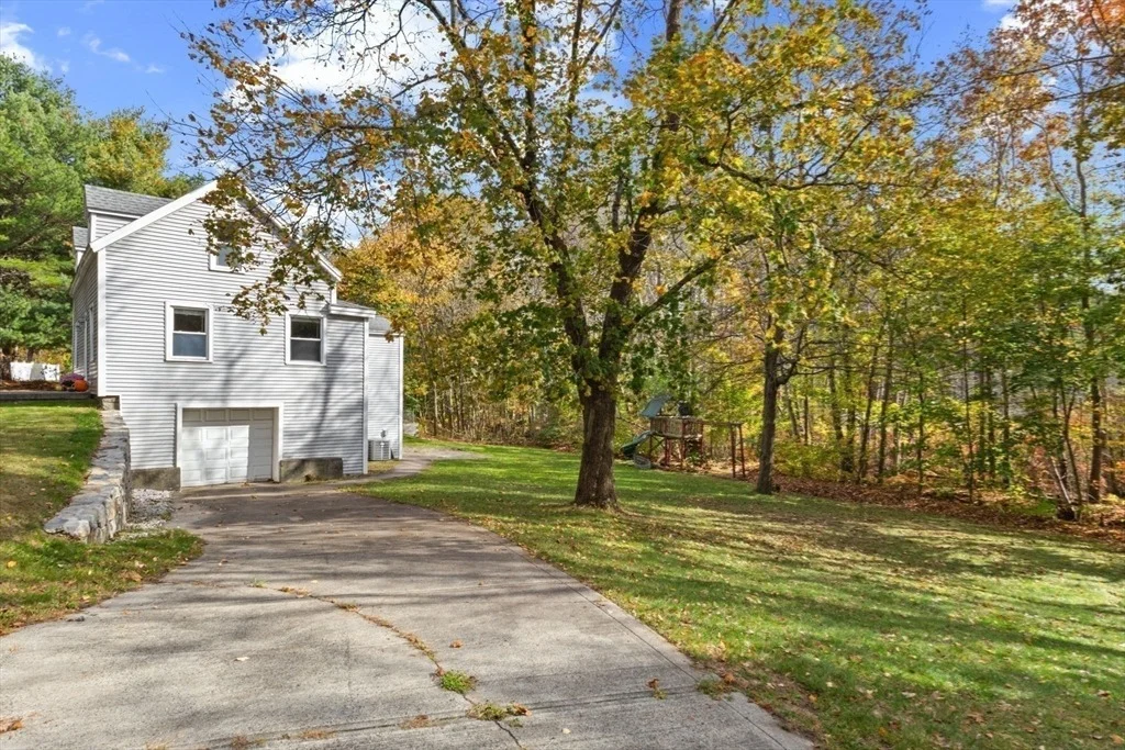 Photo of 322 Central St