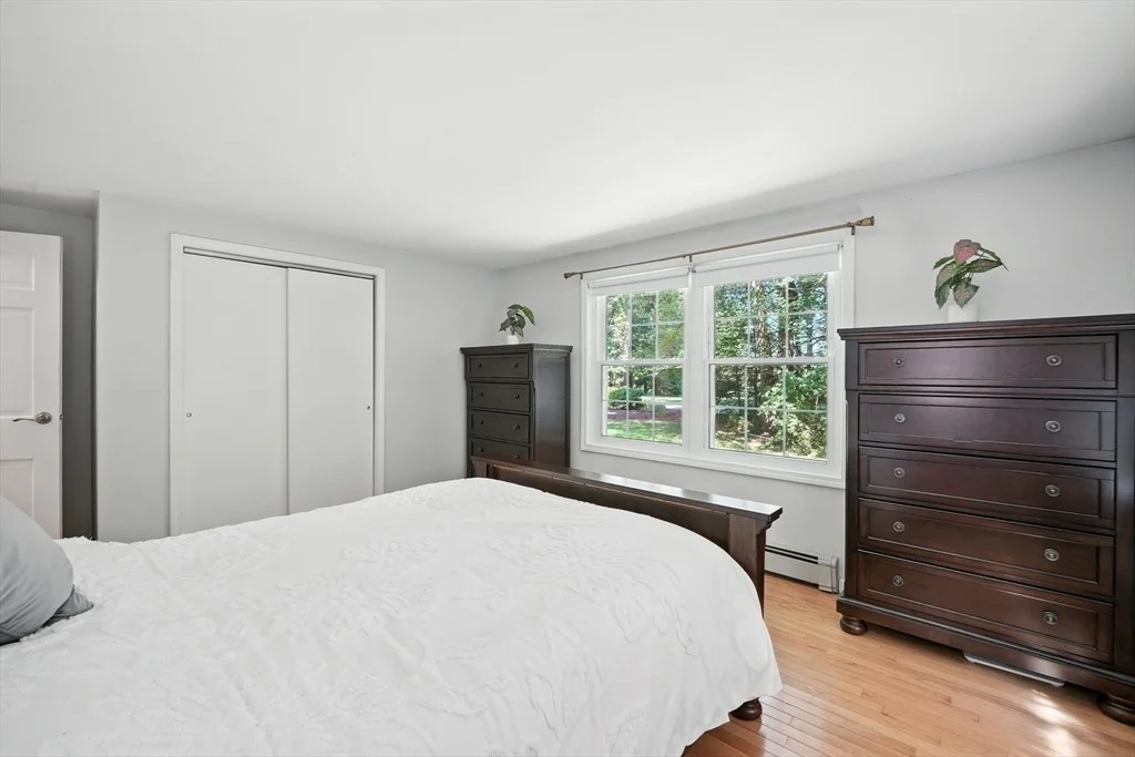 Photo of 128 Barton Ave.