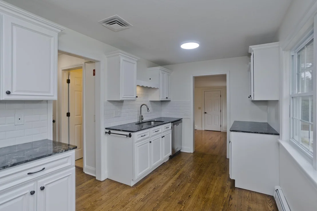 Photo of 1066 Piper Rd