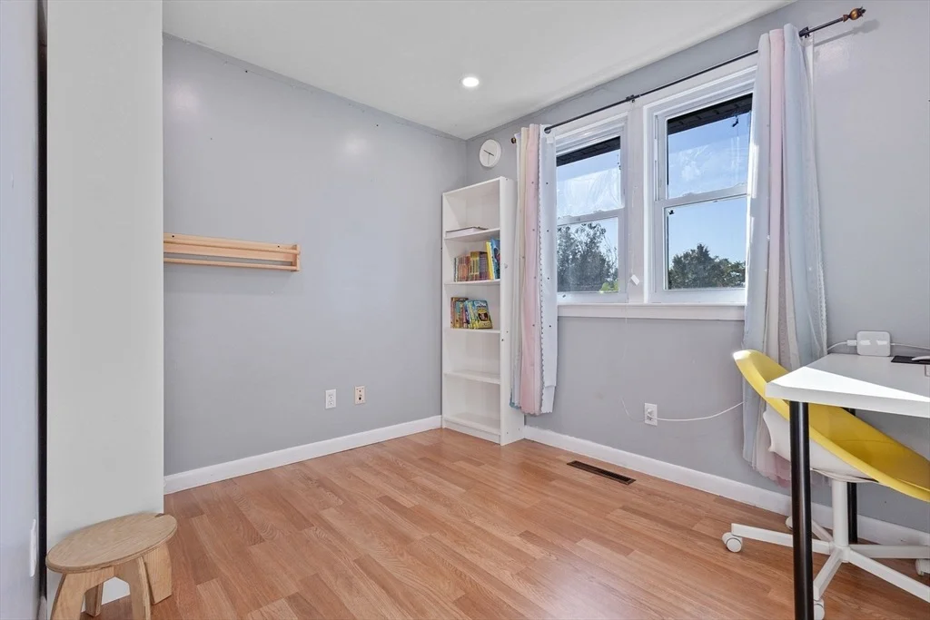 Photo of 14 Vining St