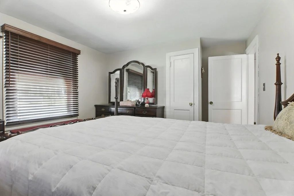 Photo of 200 Ellsworth Ave