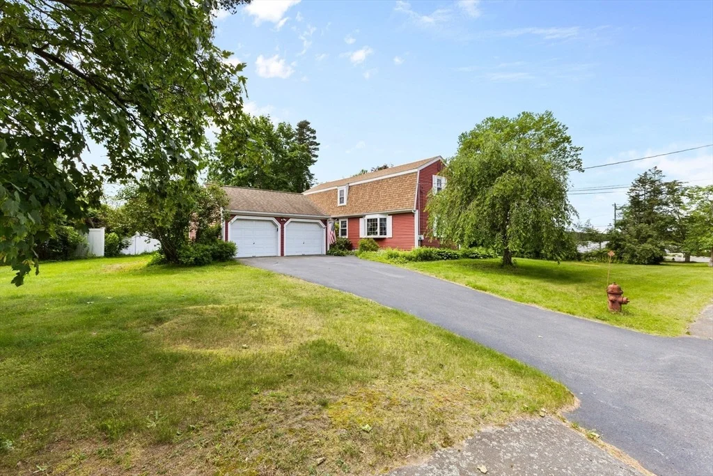 Photo of 29 Saddle Dr