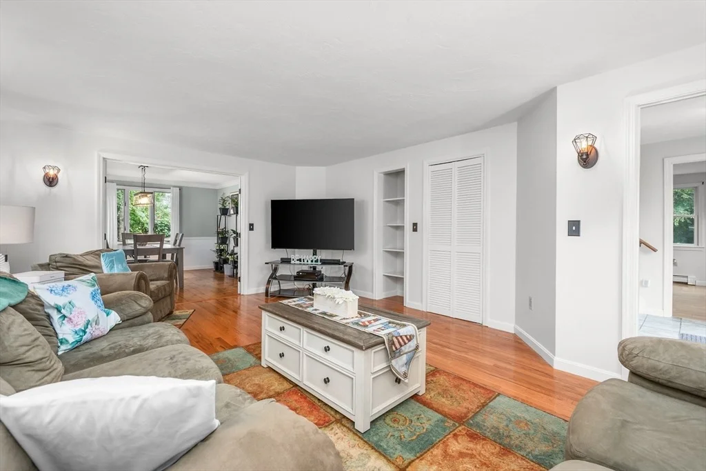Photo of 83 Brewster Rd
