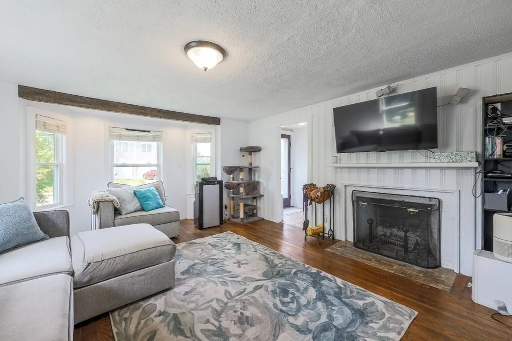 Photo of 38 Fay Rd