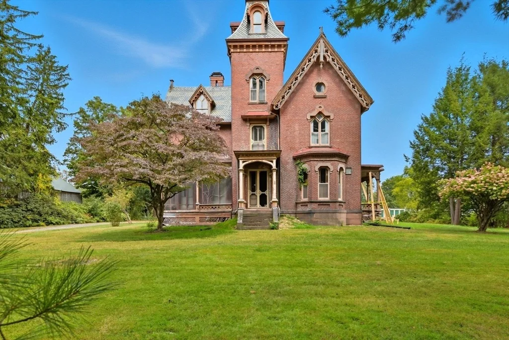 Photo of 18 Elm St