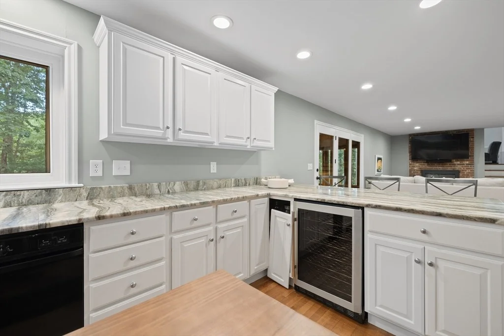 Photo of 10 Fieldstone Way