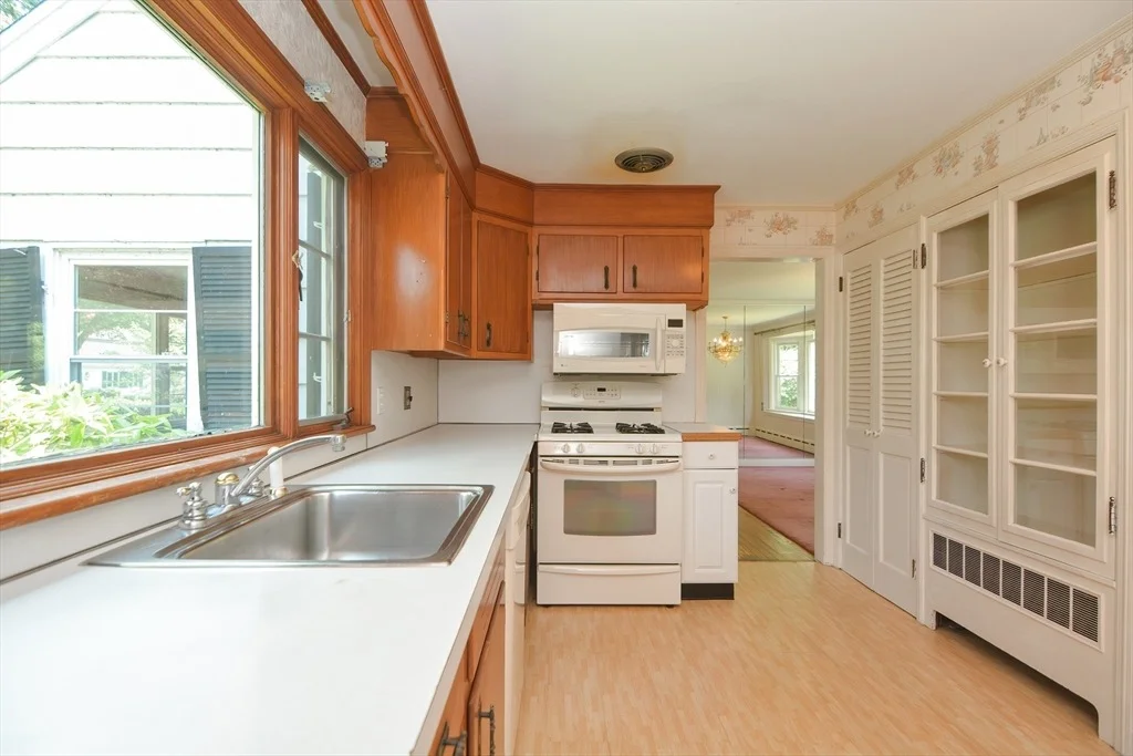 Photo of 41 Russell Rd