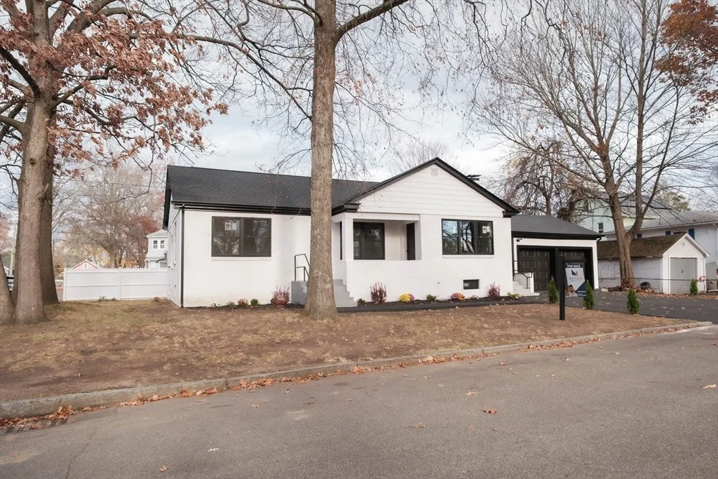 Photo of 181 Freeman Ter