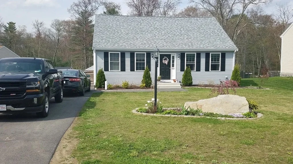 Photo of 954 Stonegate Landing