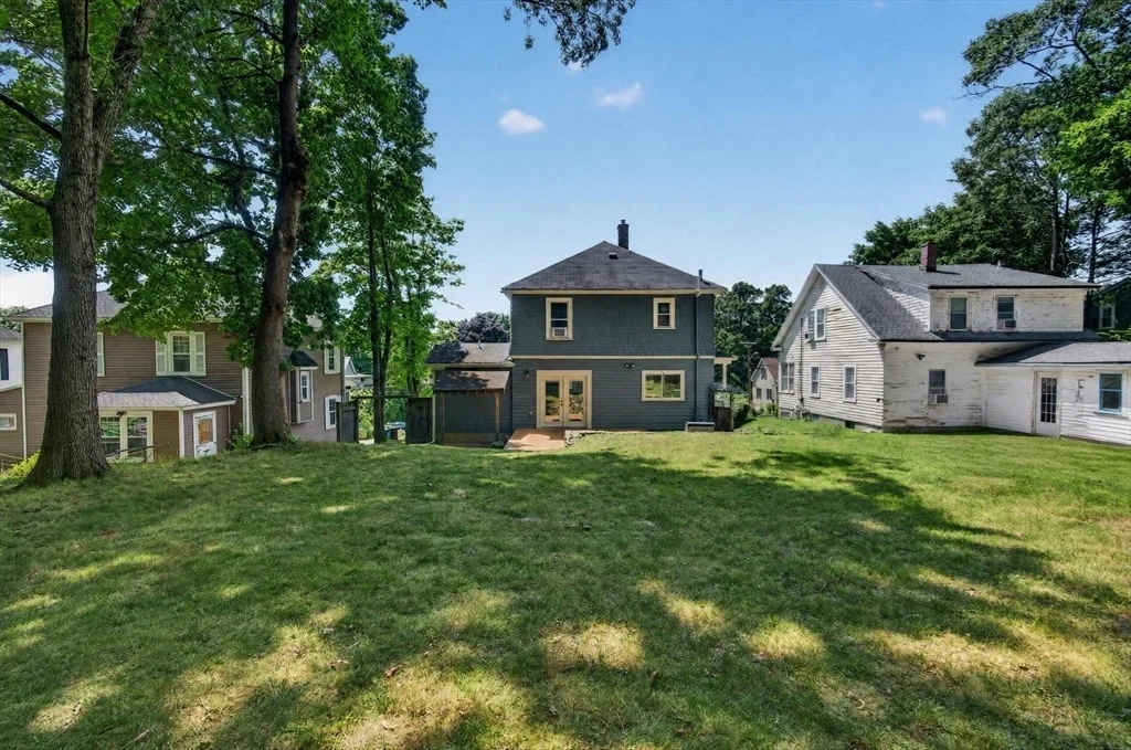 Photo of 204 Parkview Ave