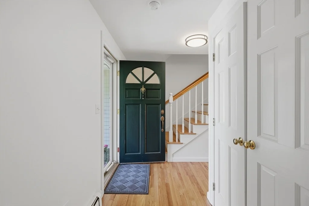 Photo of 27 Greentree Lane
