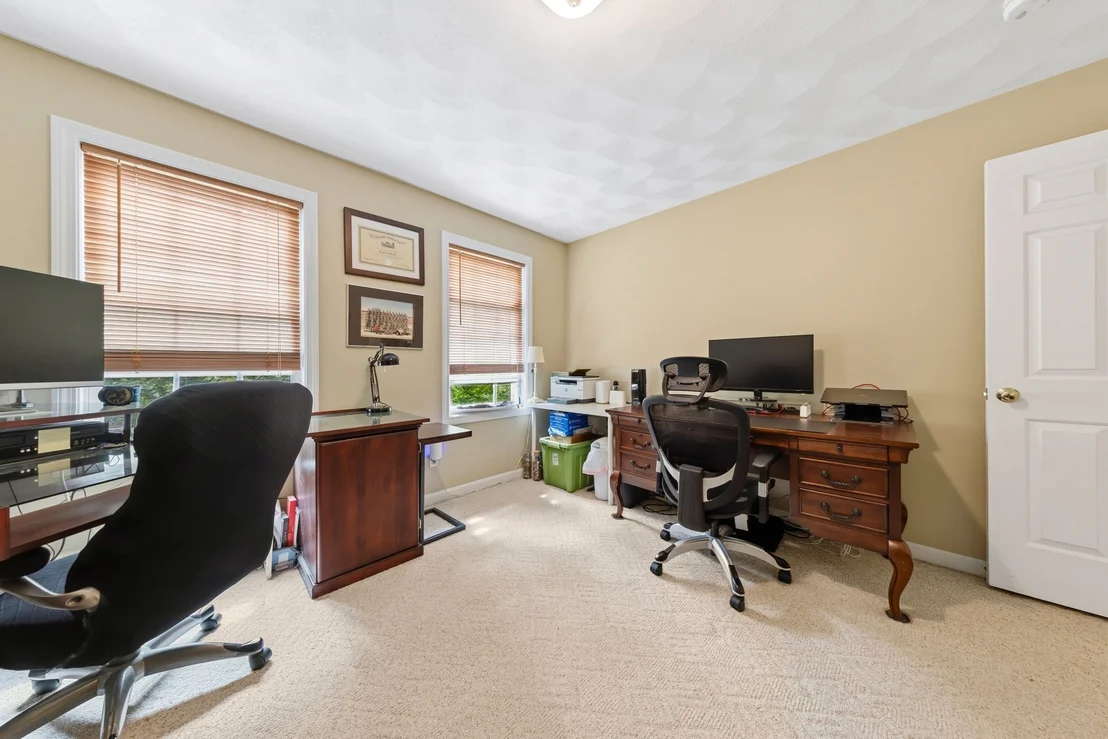Photo of 115 Cathedral Drive