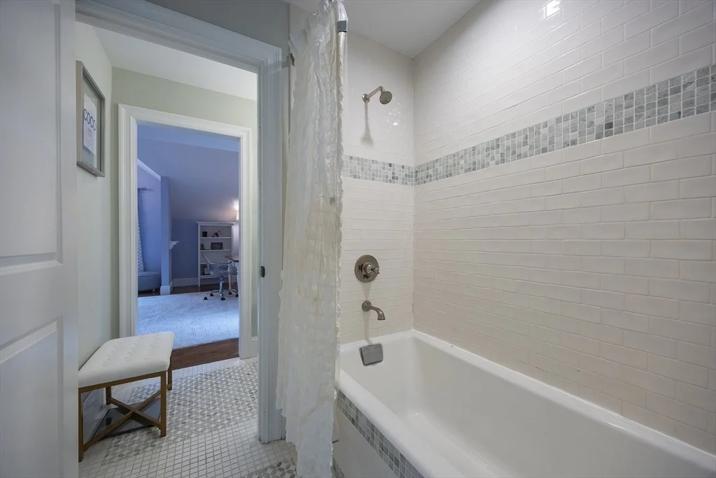 Photo of 5 Copperbeech Circle