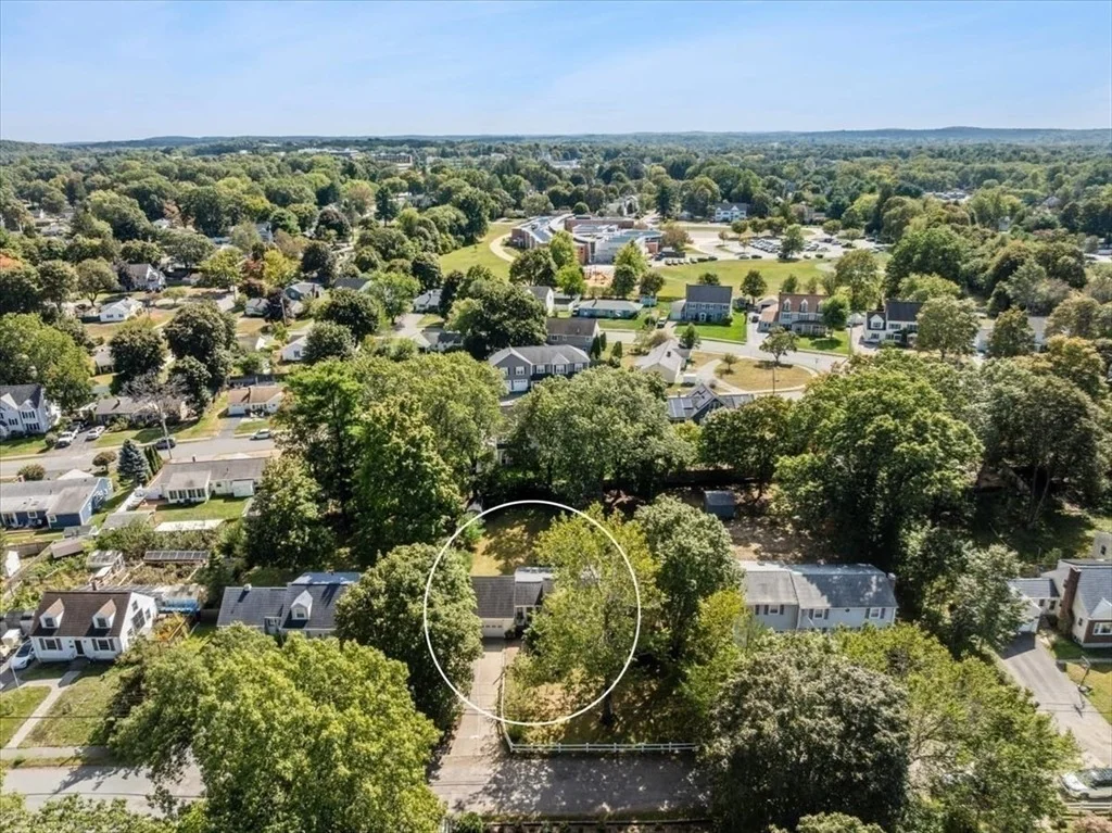 Photo of 15 Felch Rd