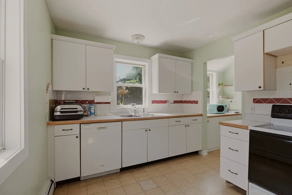 Photo of 283 Montgomery St