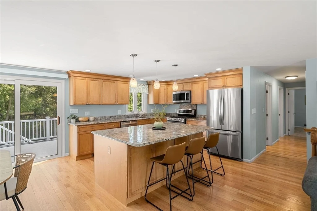 Photo of 35 Freeport Dr