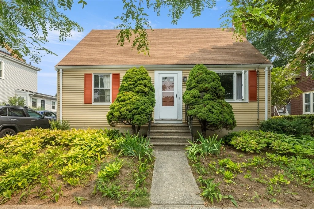 Photo of 9 Maple Avenue