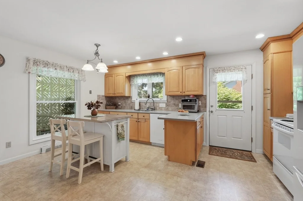 Photo of 20 Clover Drive