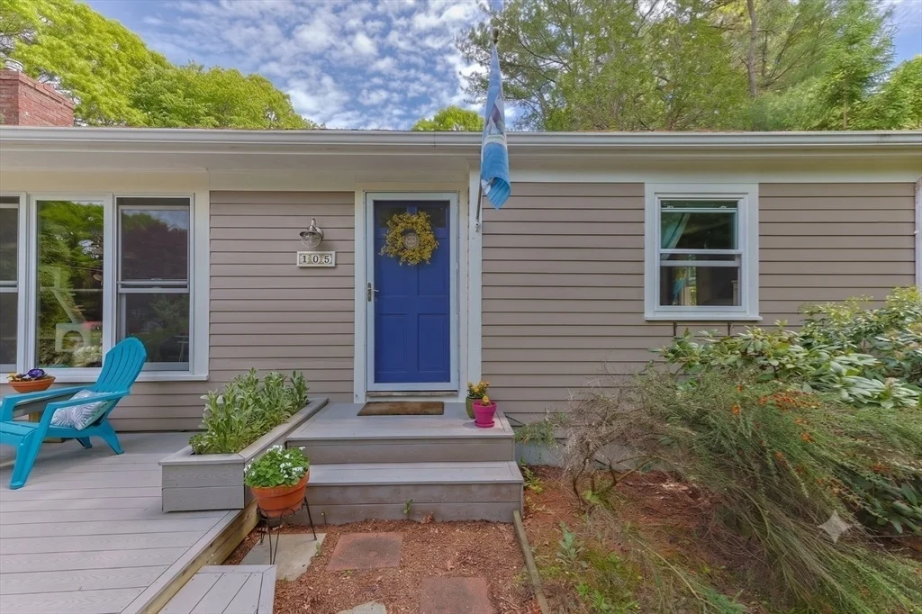 Photo of 105 Taramac Rd
