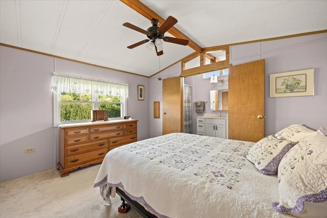 Photo of 6 Viola Dr