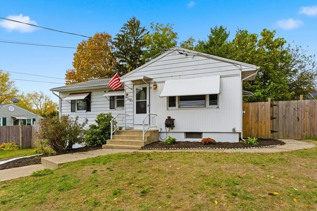 Photo of 123 Beesley Ave