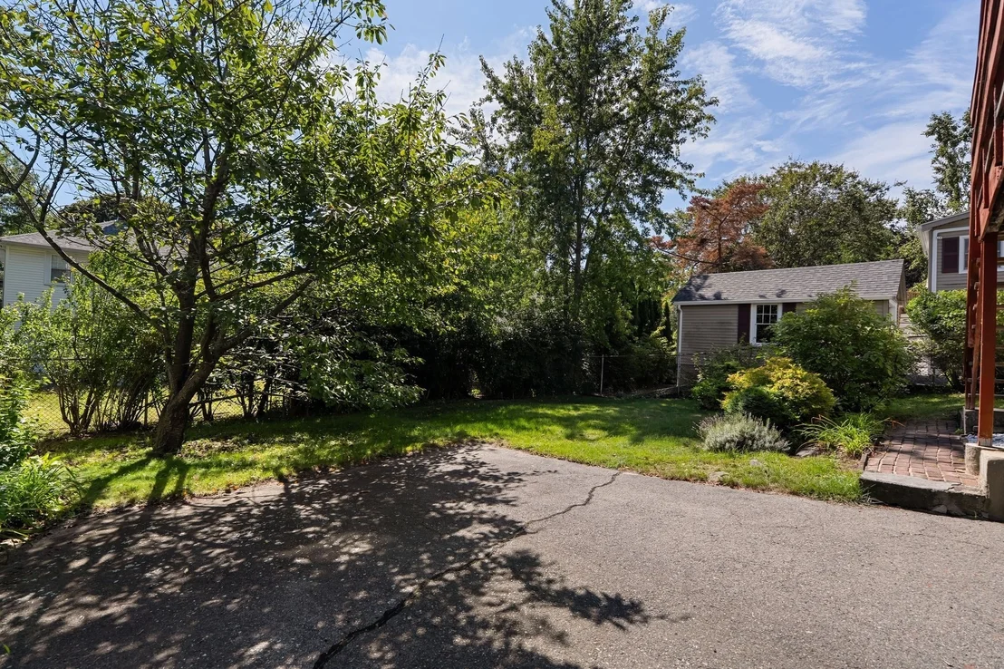 Photo of 152 Mount Vernon St